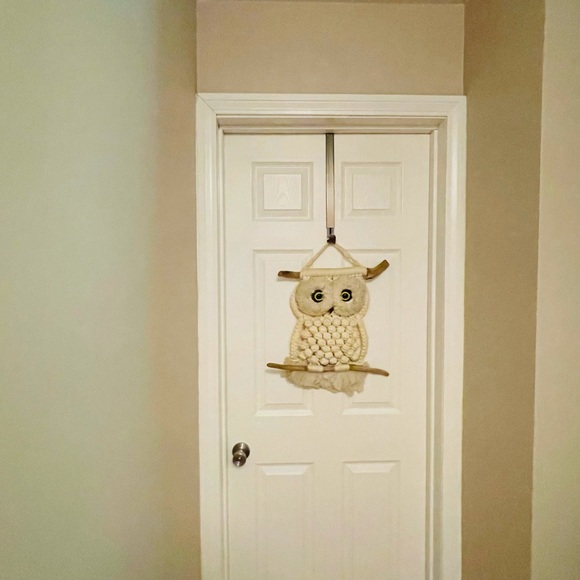 Vintage Mid Century Modern Macrame Owl Wall Decor - Picture 8 of 9